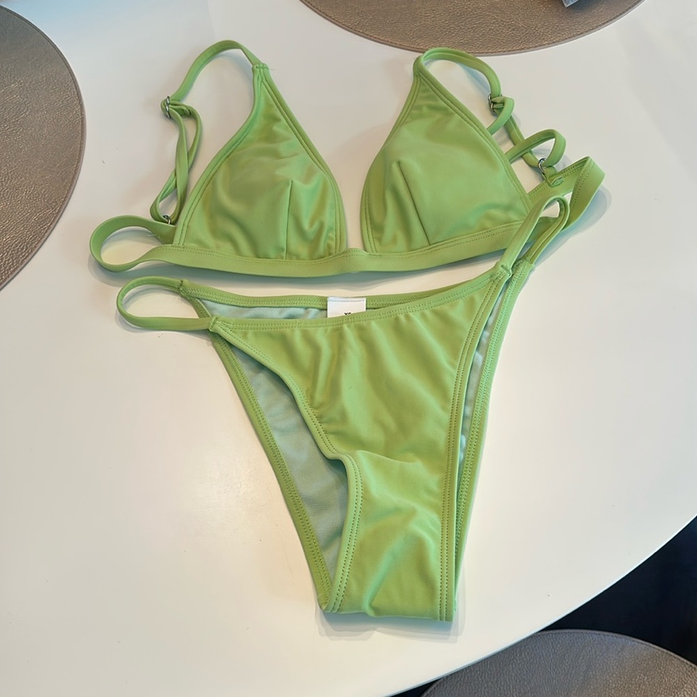 Cupshe extra small lime, green bikini, two-piece brand new.